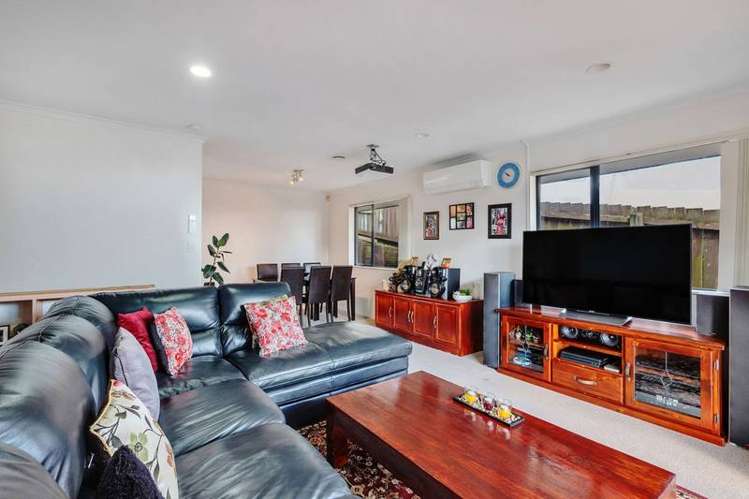 22 Lizzie Lane Clover Park_11