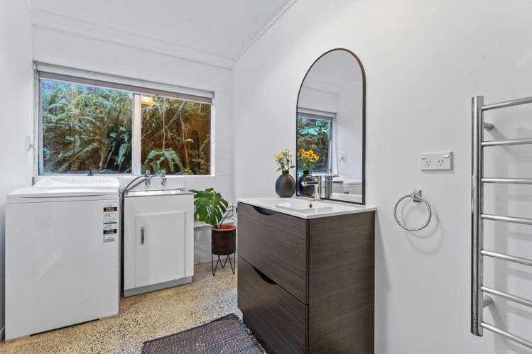 6 Seatoun Avenue Leigh_22