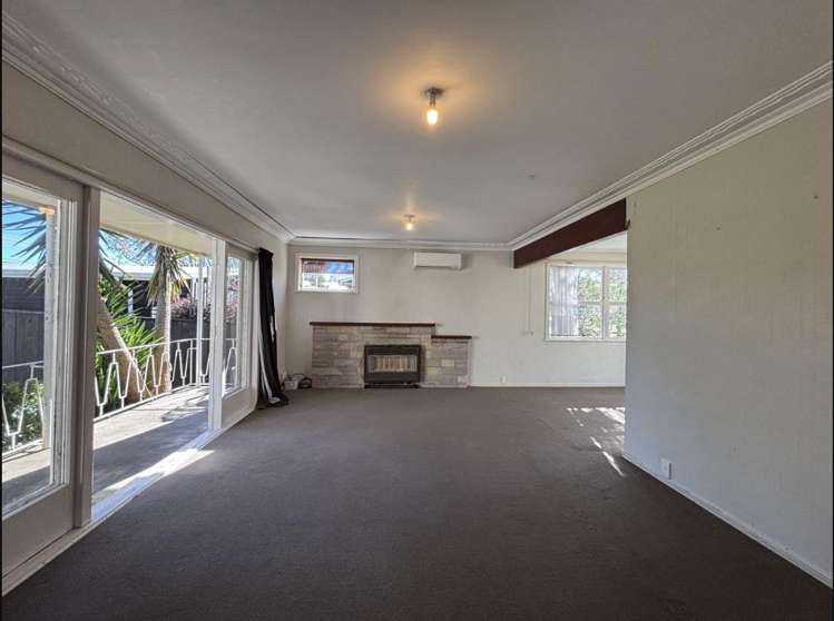 732 River Road Chartwell_20