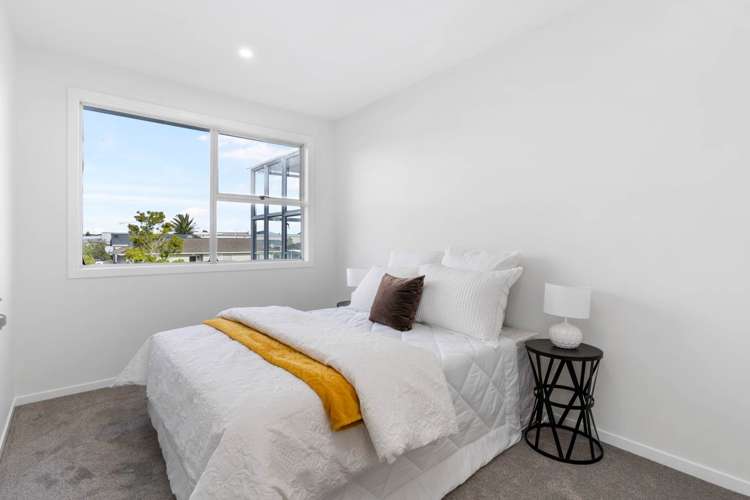 35 Reelick Avenue Pakuranga Heights_9