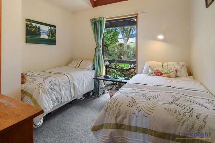 14-16 Farr Street Glentunnel_14