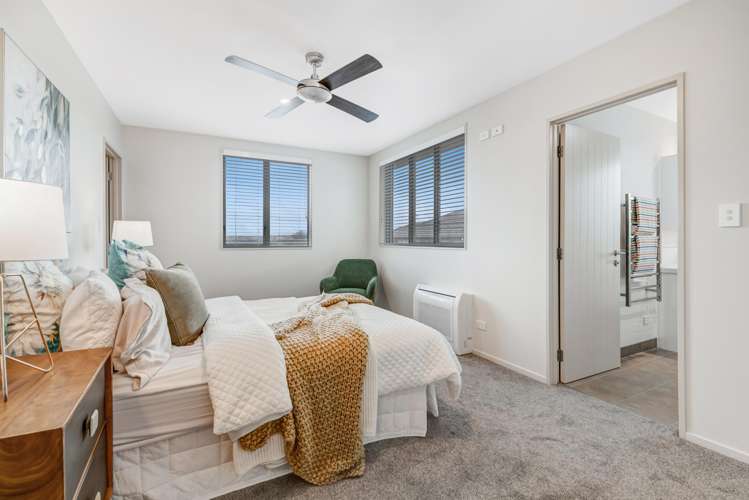 383 Lake Road Hauraki_13