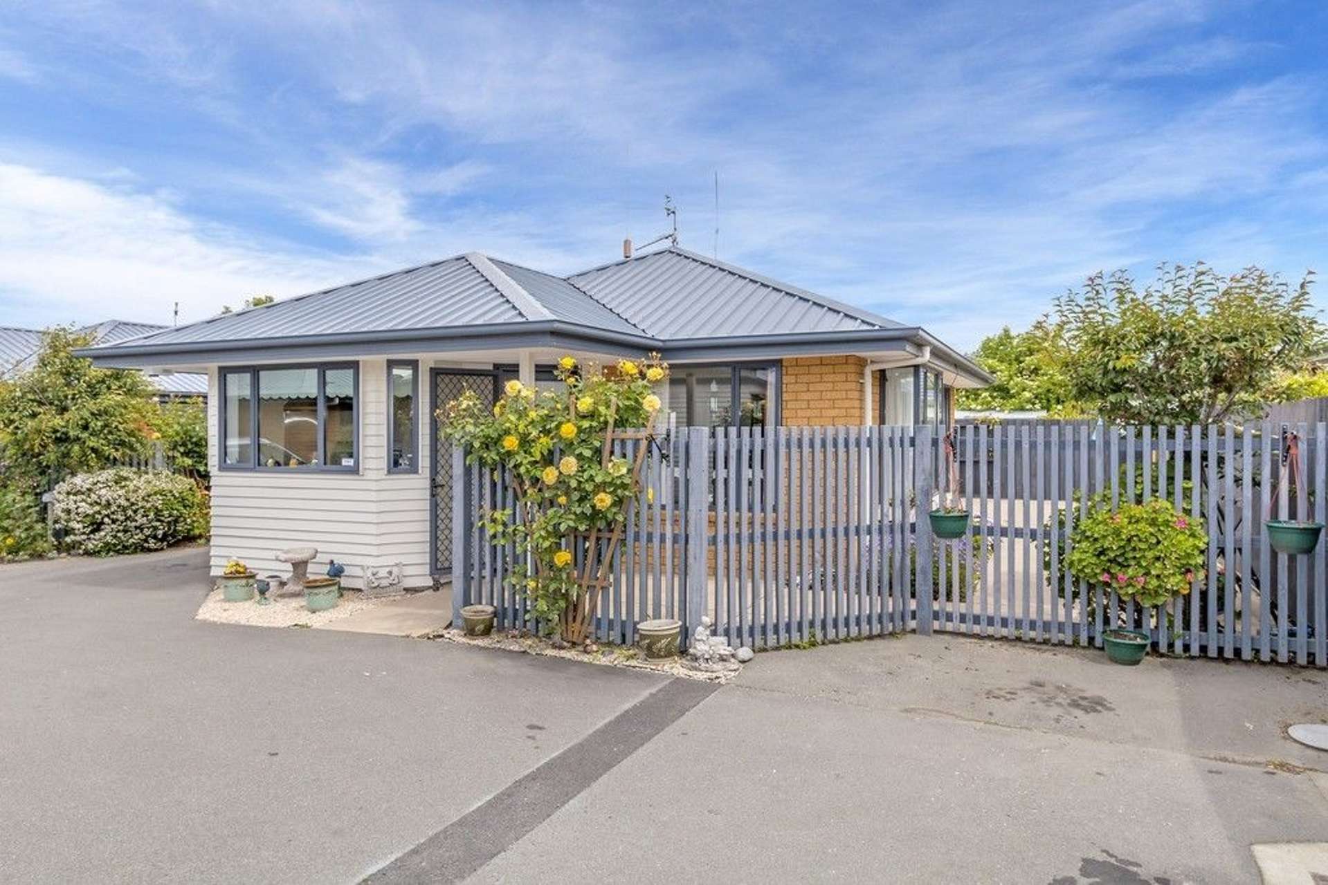 4/16 Grassmere Street Papanui_0