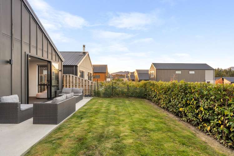25 Cairnmuir Street Wanaka_17