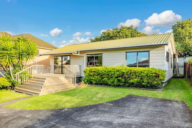 56A Cockayne Crescent Sunnynook_1