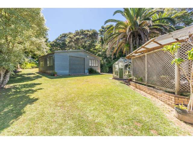 209 Woodlands Park Road Titirangi_2