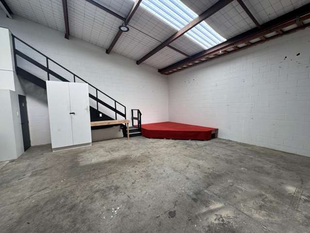 3/3 Avenger Place Glendene_3