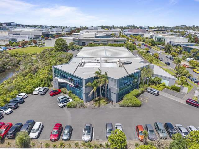 Significant Albany headquarters