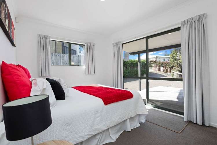 2/22a Tomo Street New Lynn_8