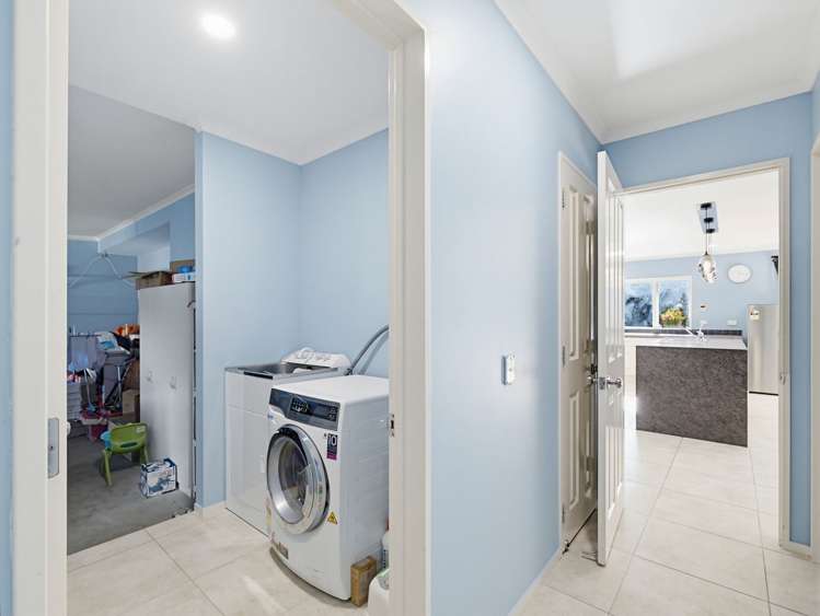 3 Howith Street Flat Bush_13