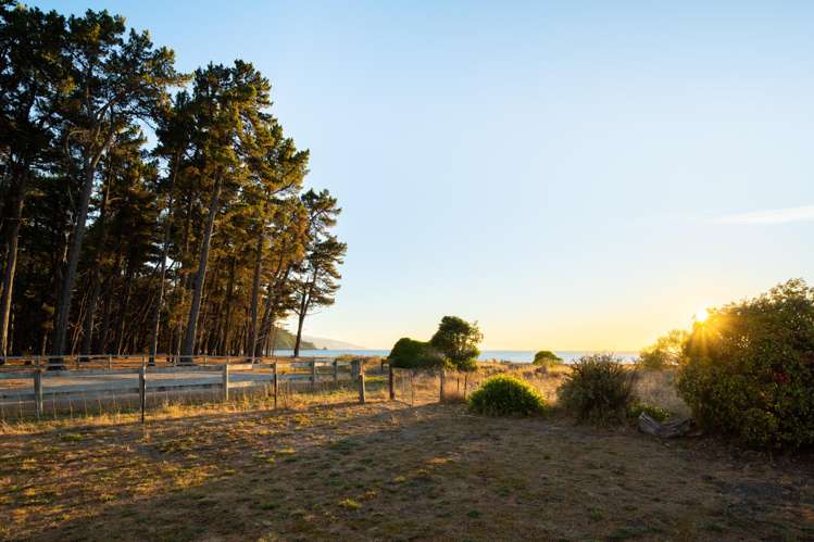 248 Rarangi Beach Road Rarangi_12