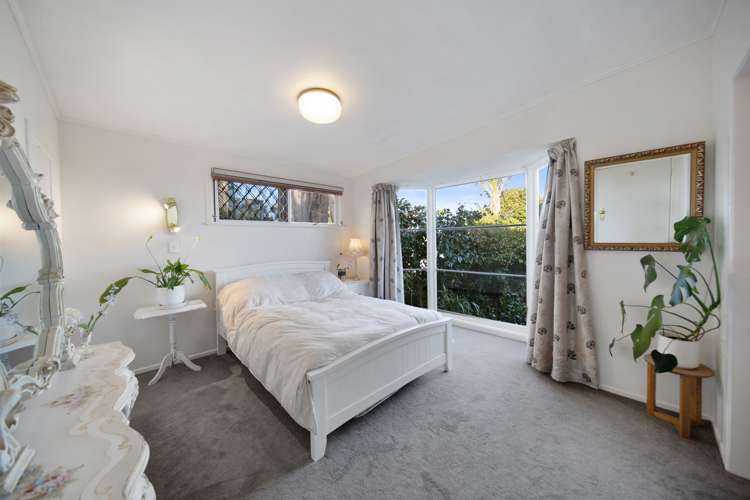 23 Pohutukawa Avenue Cockle Bay_13