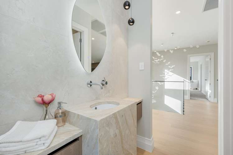 9 Halcyon Bay Lane Orewa_28