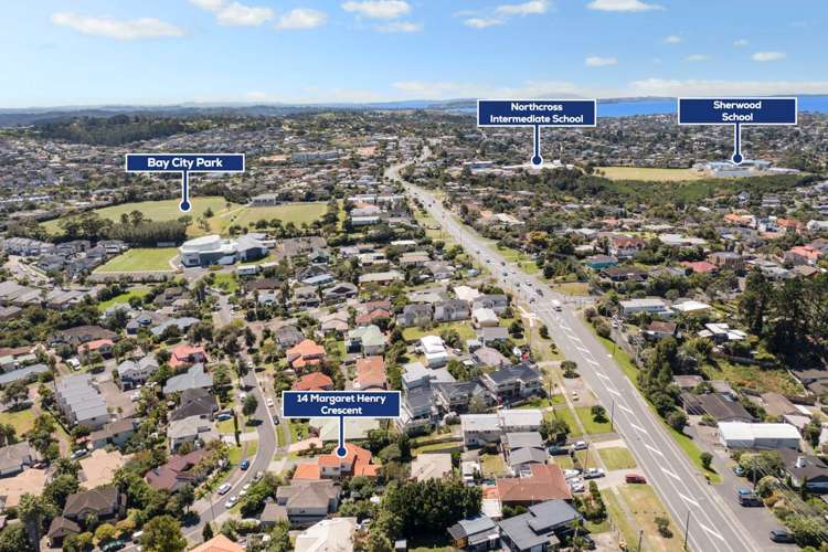 14 Margaret Henry Crescent Oteha_18