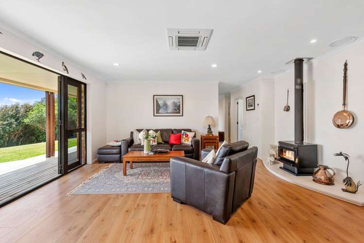 119 Vaughans Road Okura_8