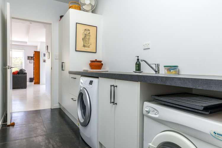 16 River Terrace Renwick_14