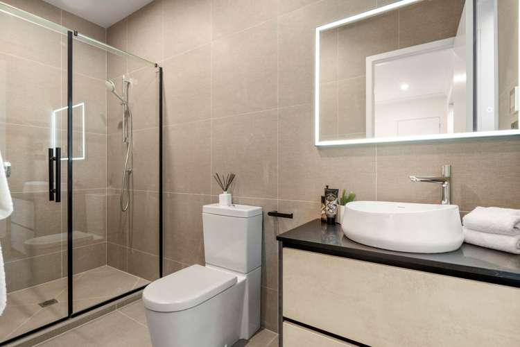 5 Kina Place Long Bay_16