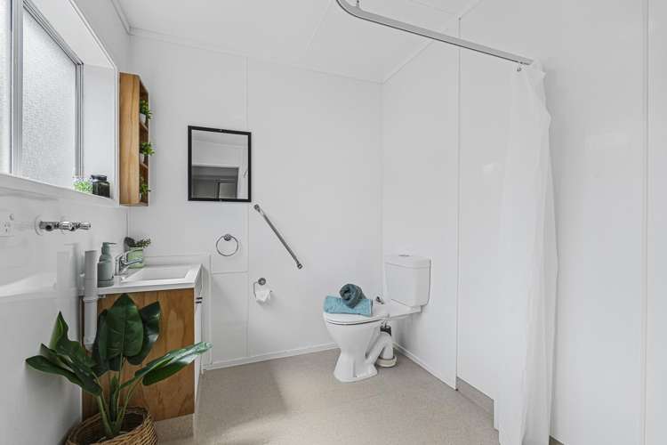 2 Aratapu Street Waitara_8