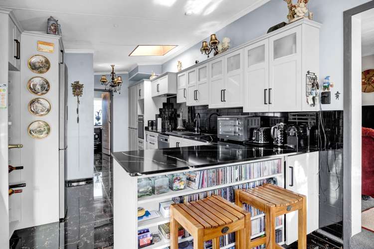 24 Castle Street Eltham_6