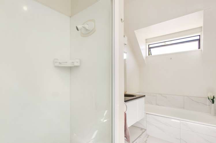 1/64 Ranfurly Street Saint Albans_11