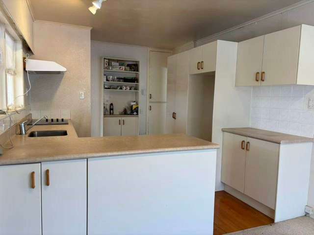 68 Reeves Road Pakuranga Heights_2