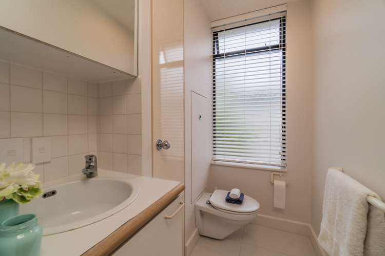 2/10 Marau Crescent Mission Bay_14