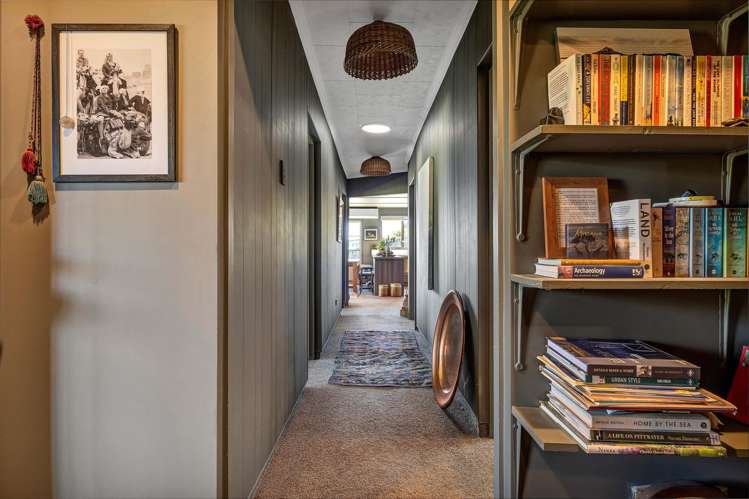 69 North Street Mokau_27