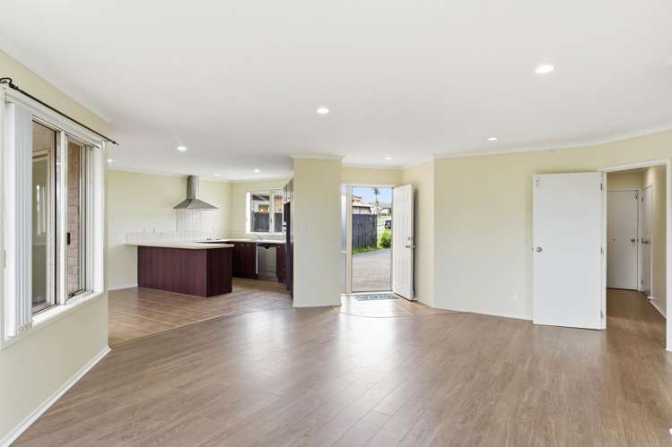 38 Pitt Avenue Clendon Park_6