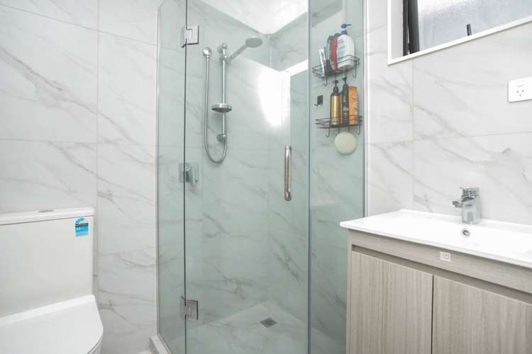 33 Hermitage Street Flat Bush_23