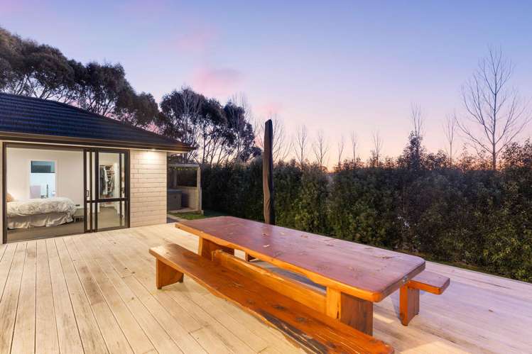 6 Hadfield Road Peka Peka_7