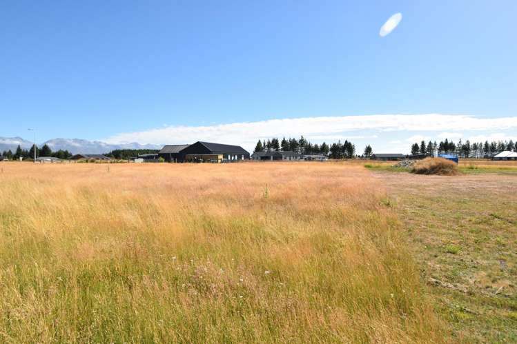 1 Tussock Crescent Twizel_2