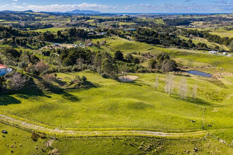 217 Lawrence Road Mangawhai_43