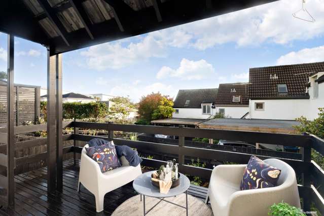 Inner City Chic in Sought-After Mt Albert