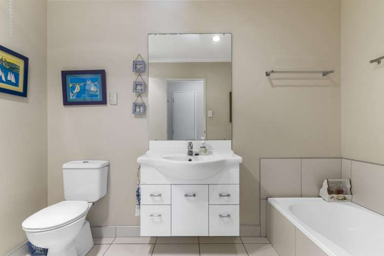 43 The Track Takanini_15