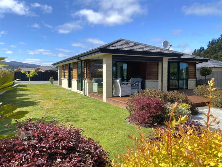 7 Fernbrook Close Greymouth_1