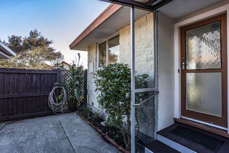 1 Hersham Place Bromley_21