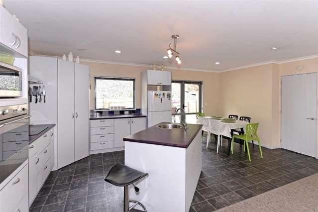 48 Bishopdale Avenue Bishopdale_4