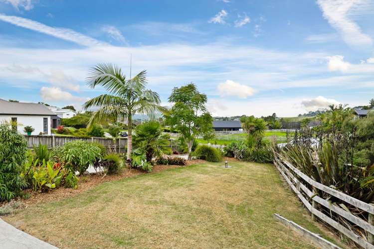 96 Solan Drive Waimauku_24