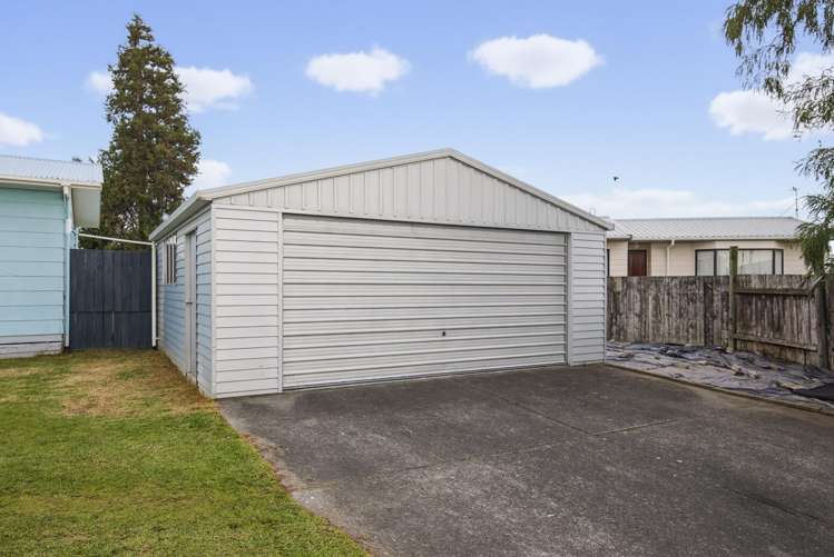 23 Douglas Street Levin_18