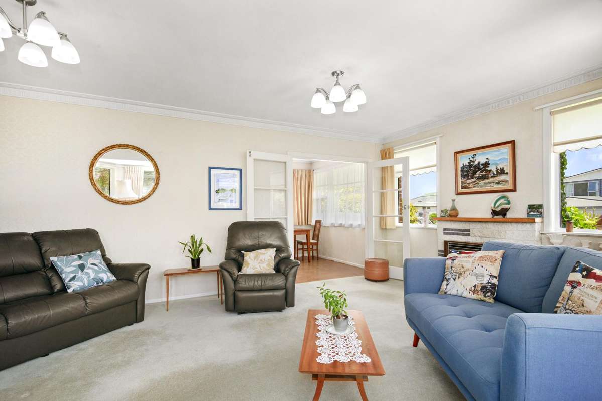 45 Holyoake Crescent_2