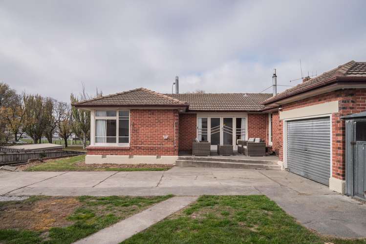 13A Craigie Avenue Parkside_13