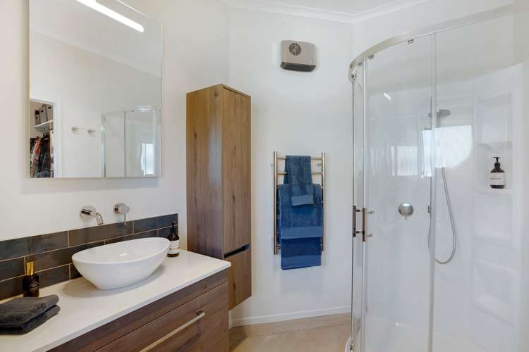11 Island View Terrace Waikanae Beach_28