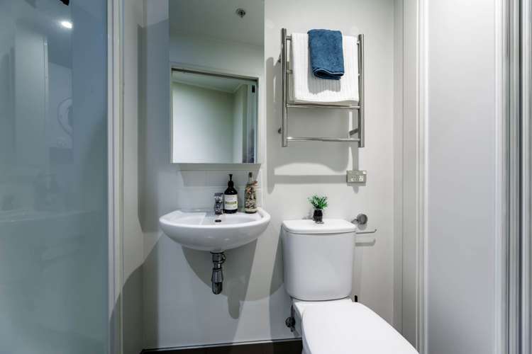 1H/156 Vincent Street City Centre_18