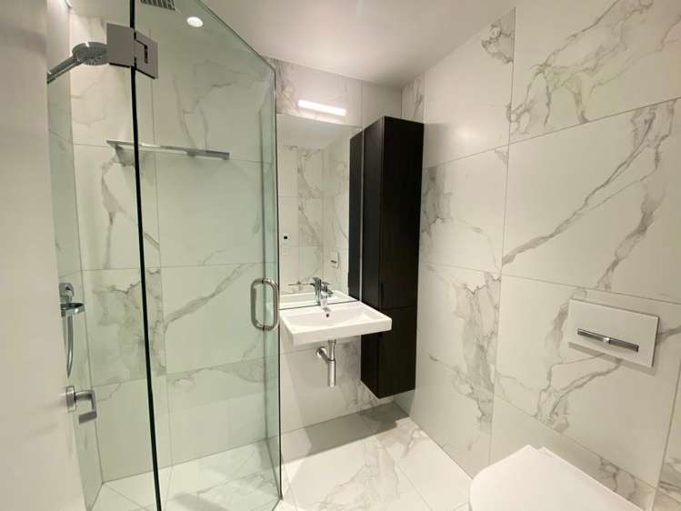 3/2 Tagalad Road Mission Bay_10
