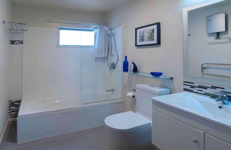 15 Sretlaw Place Brockville_10