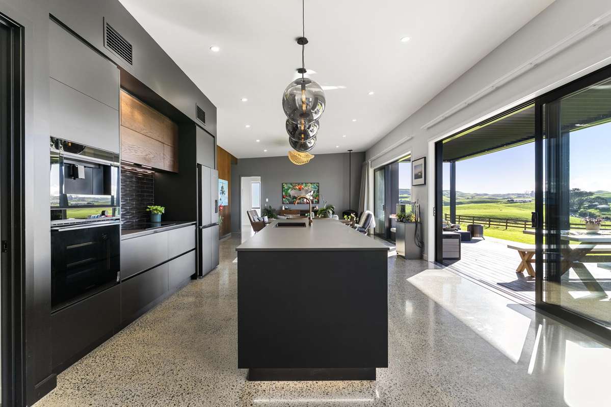 561 Kohekohe-Karioitahi Road_1