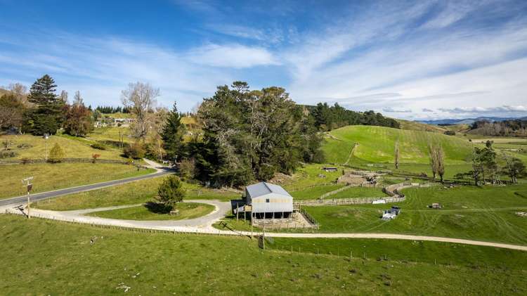 3503 Porangahau Road Porangahau_12