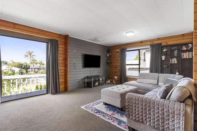 185 Carnoustie Drive Wattle Downs_4