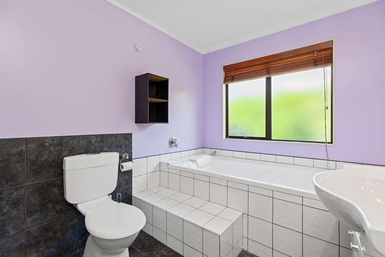 1238 Papamoa Beach Road Papamoa_17