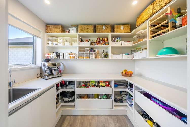 303 Fairview Drive Akatarawa_18